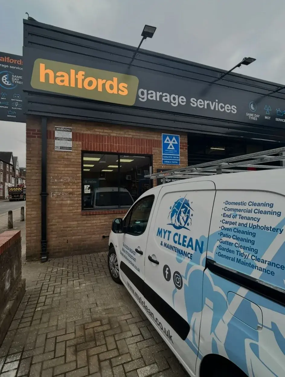 Halfords, Commercial cleaning for Halfords